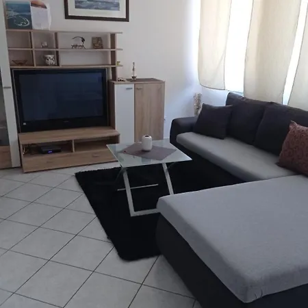 Apartment In Primosten- Dalmatien By Interhome *