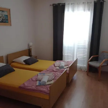 Apartment In Primosten- Dalmatien By Interhome