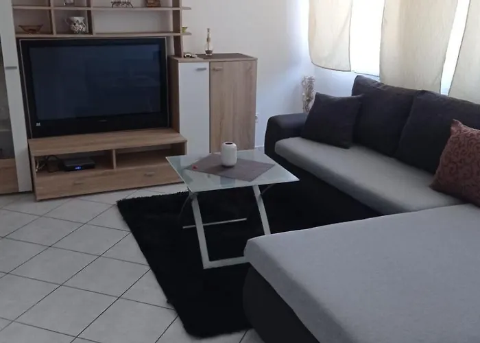 Apartment In Primosten- Dalmatien By Interhome *